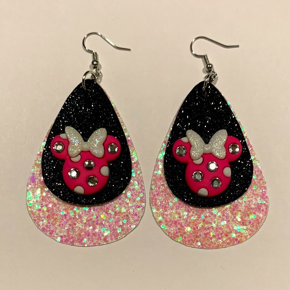 Dynamic Duo Designs Jewelry - Disney Minnie Mouse handmade earrings